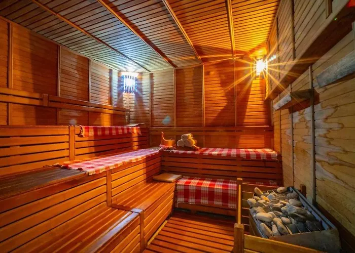 Bieno Club Svs فندق 4*